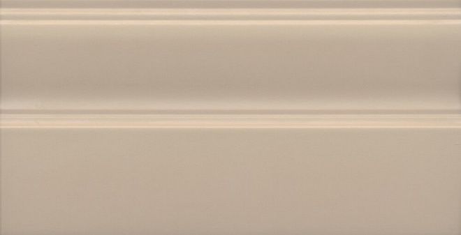 Плинтус Тропикаль бежевый обрезной 30x15 FMA021R 